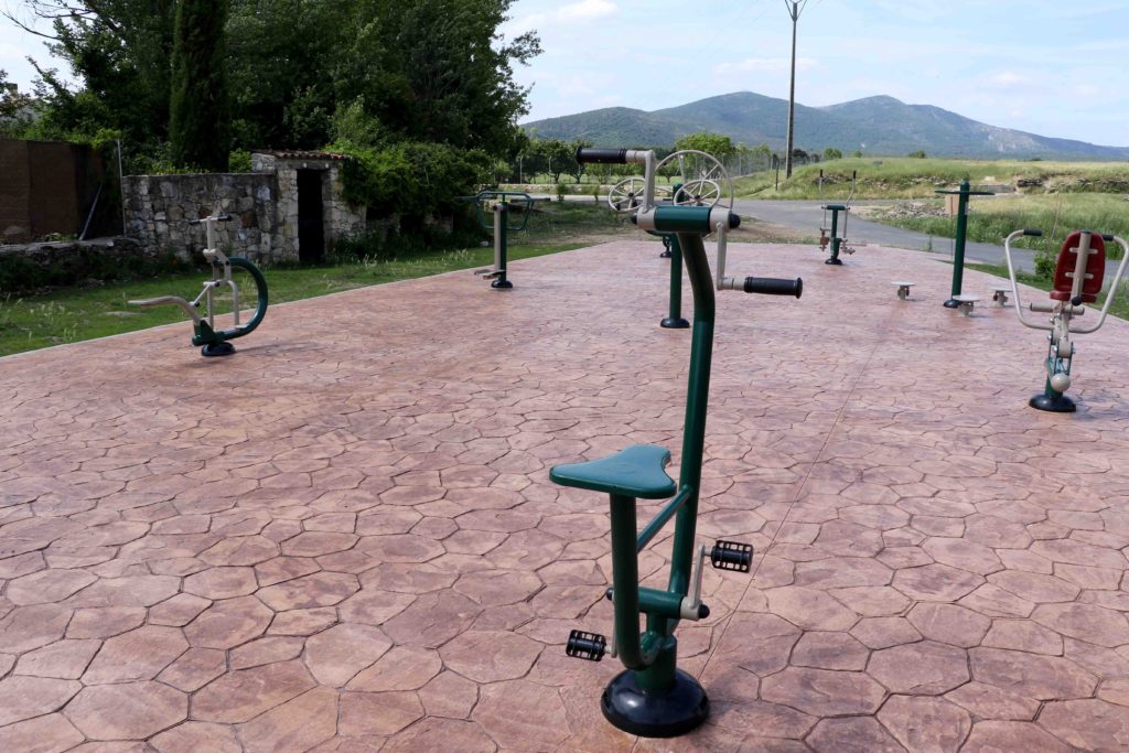 Foto de Tamajón cuenta con un nuevo parque para mayores