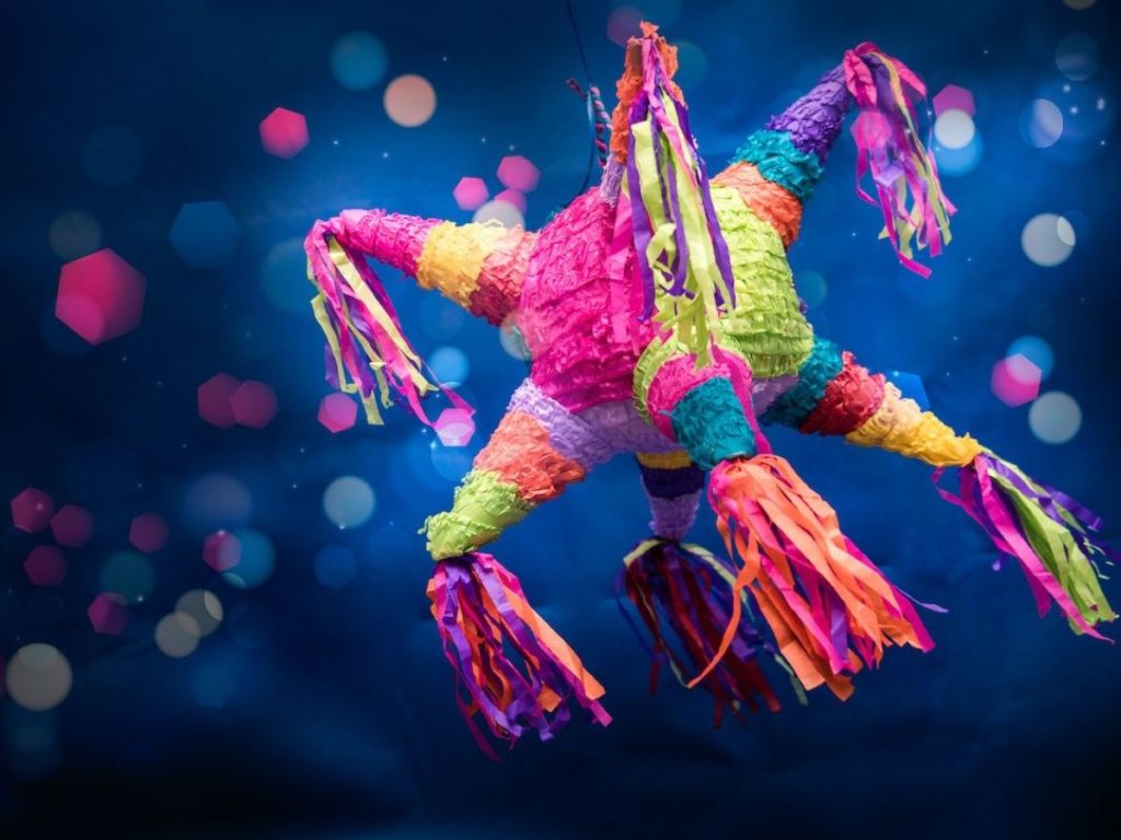 Foto de Primer concurso de Piñatas NFT