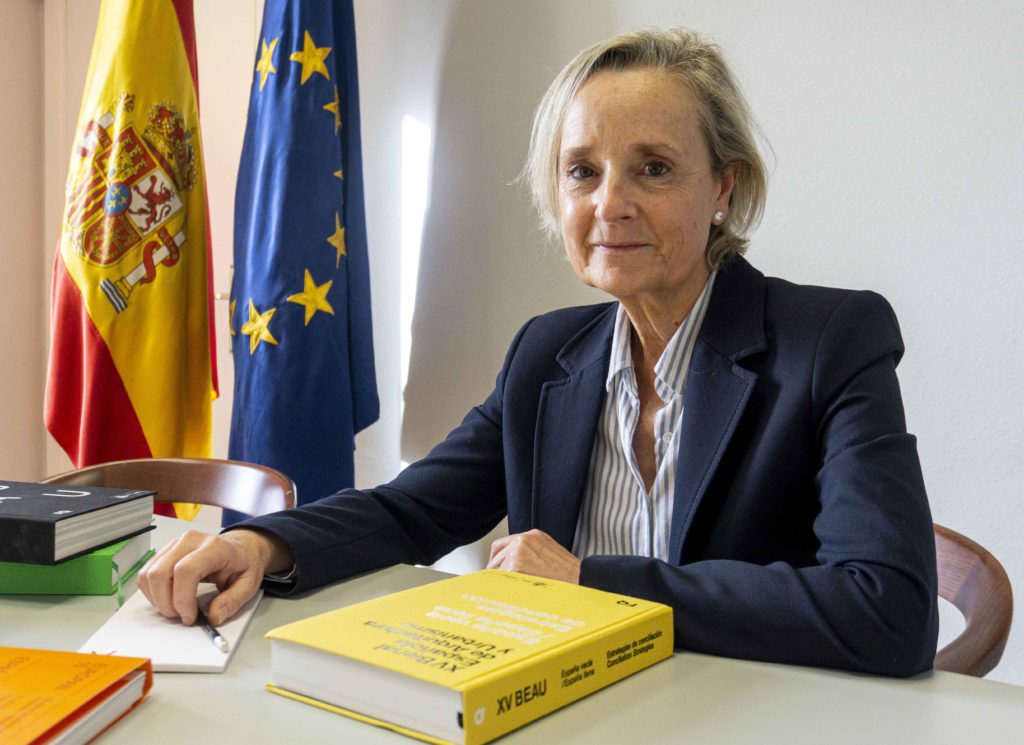 Foto de Marta Vall-llossera Ferran asume la presidencia del Consejo
